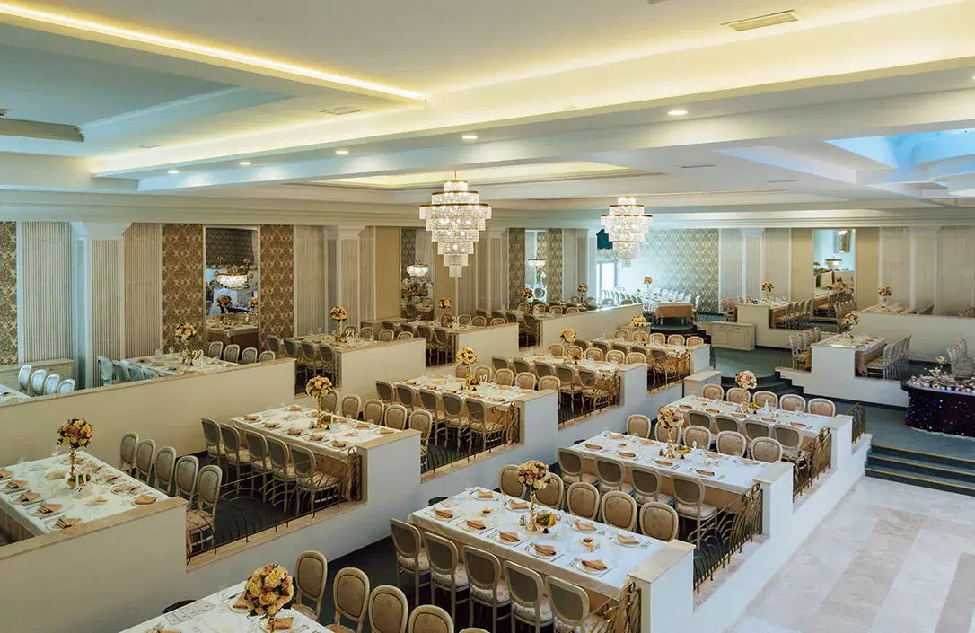 Le Grand Amfiteatru Ballroom