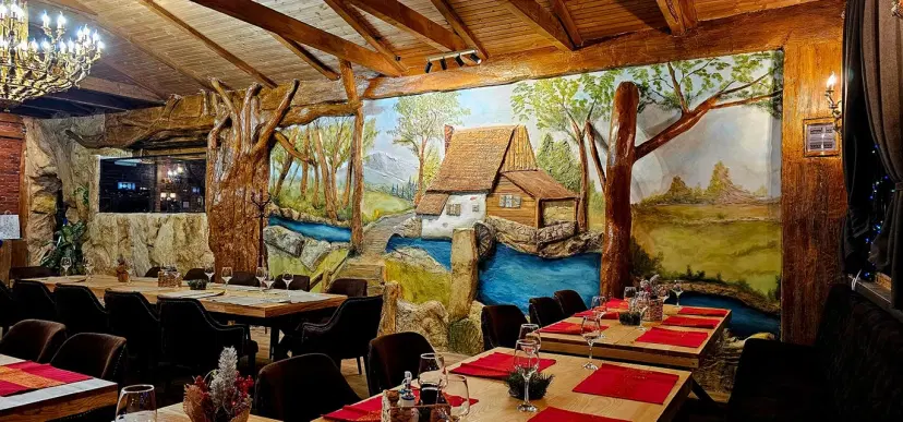 https://honeypot0.s3.amazonaws.com/1704528493156-gallery-RESTAURANT%20TAVERNA%20LU%20SALE%20%283%29.webp