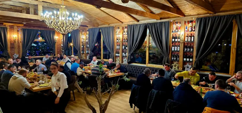 https://honeypot0.s3.amazonaws.com/1704528494879-gallery-RESTAURANT%20TAVERNA%20LU%20SALE%20%285%29.webp