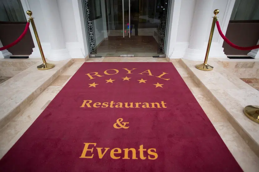 https://honeypot0.s3.amazonaws.com/1704578400807-gallery-Royal-Restaurant%20%2818%29.webp