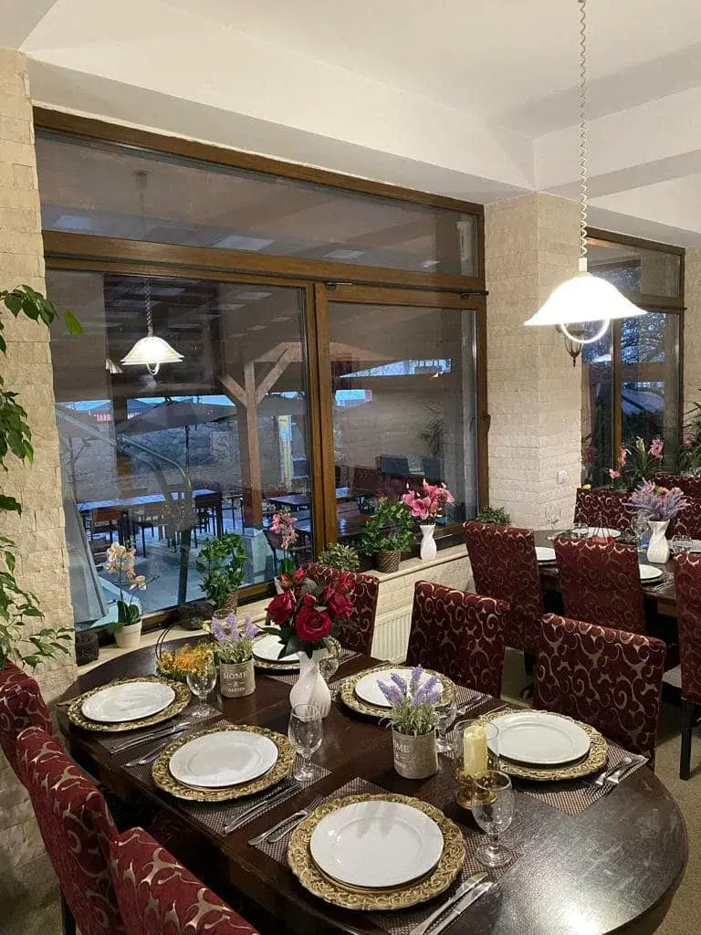 Bistro Casa Cu Tei