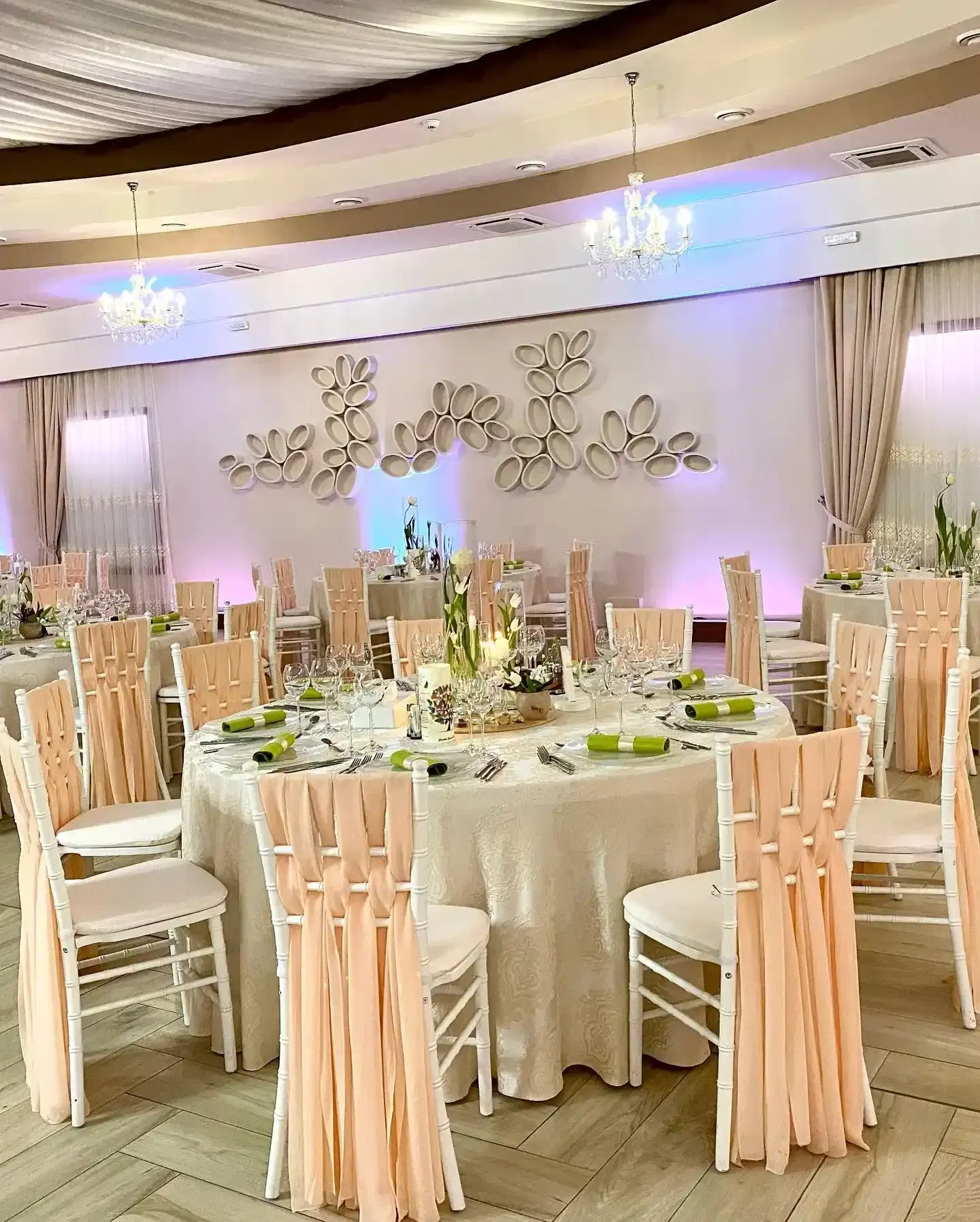 Restaurant Capitol Events Hall