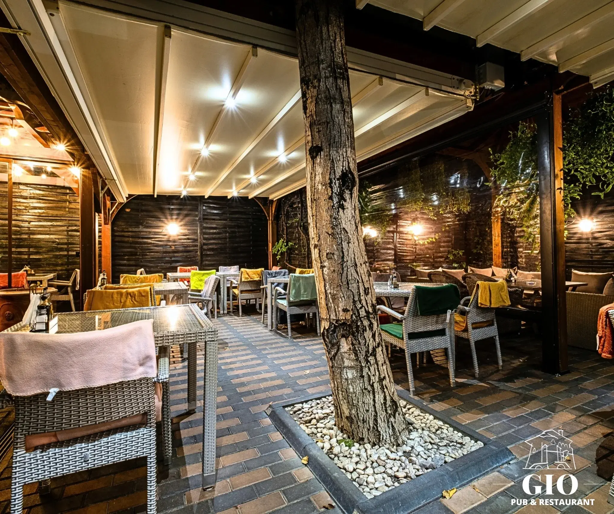 Gio Pub And Restaurant