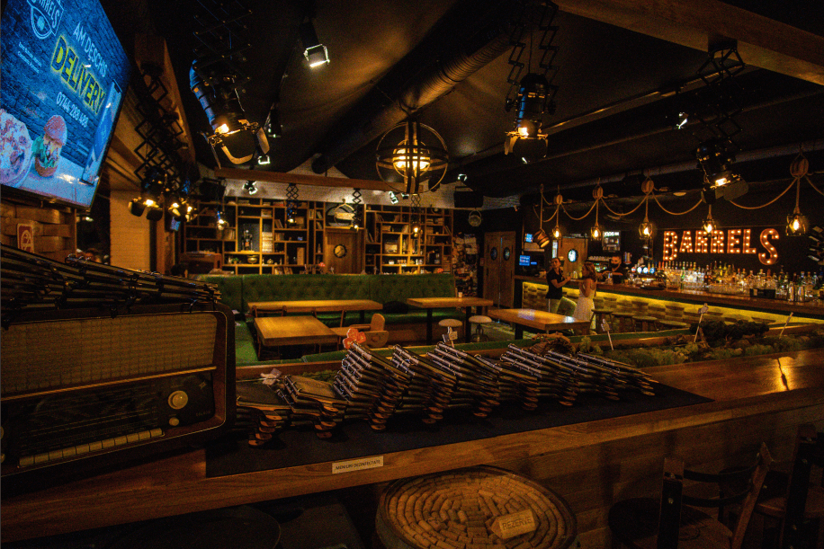 Barrels Pub Mamaia